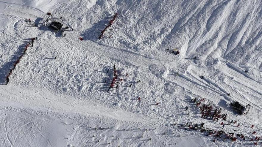 Tres muertos en una avalancha de nieve en los Alpes franceses