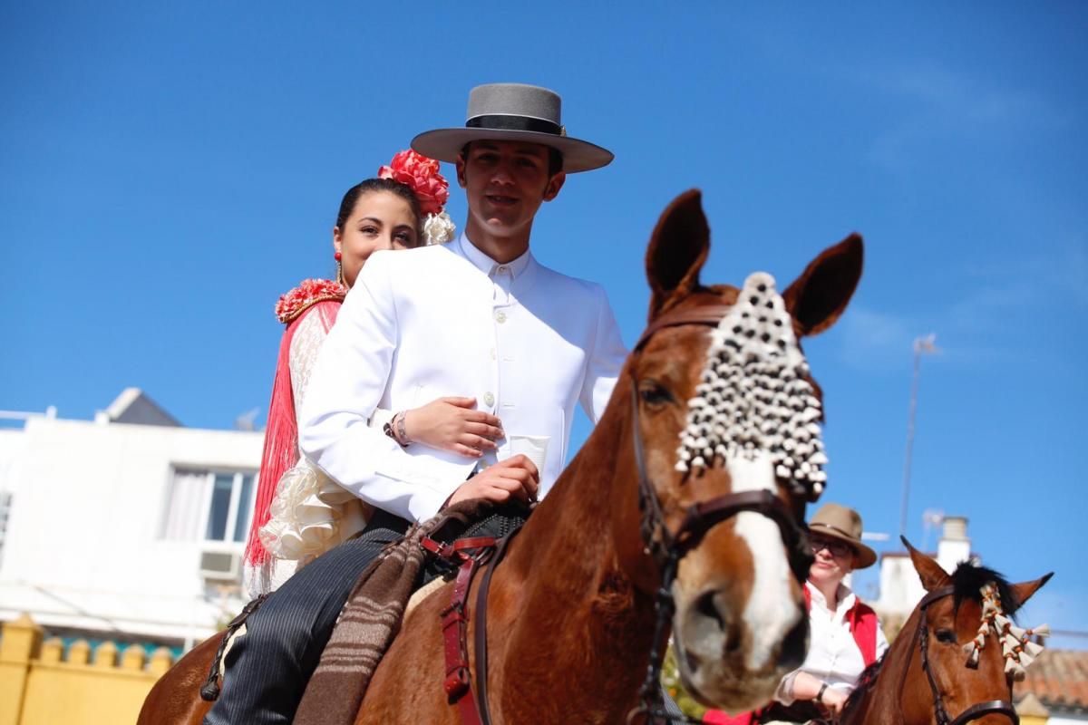 Cientos de caballistas y engances participan en la Marcha Hípica del 28-F en Córdoba