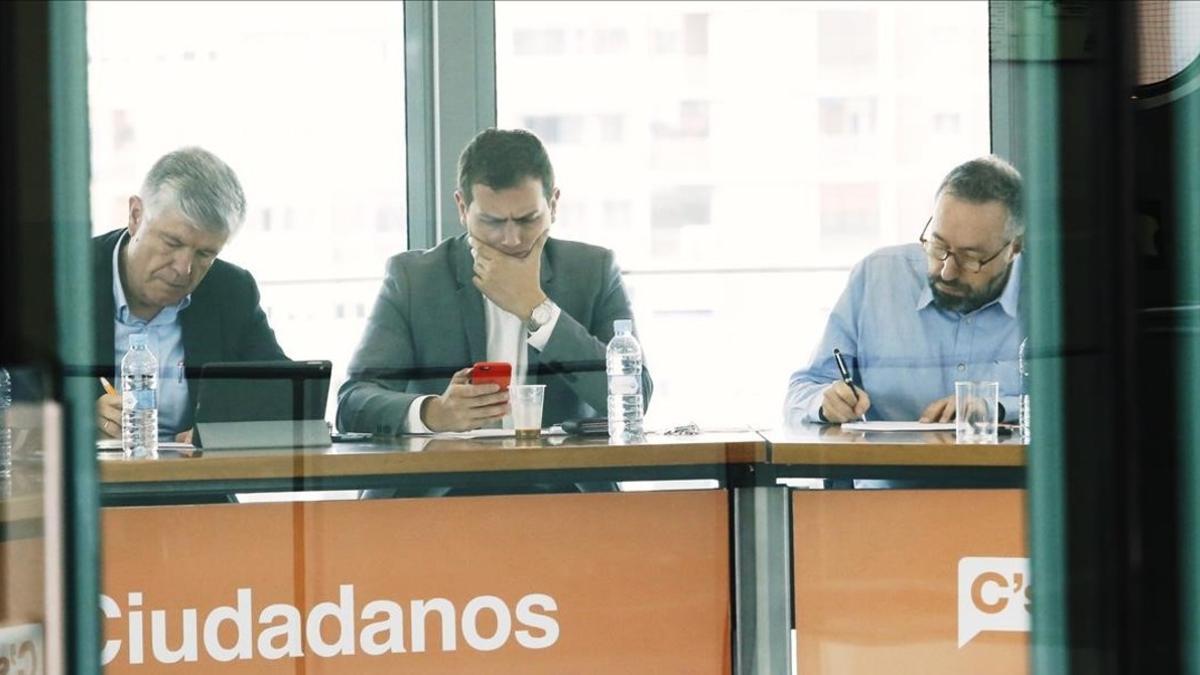 El líder de Ciudadadanos, Albert Rivera, en la reunión que su Ejecutiva celebró este miércoles en Madrid
