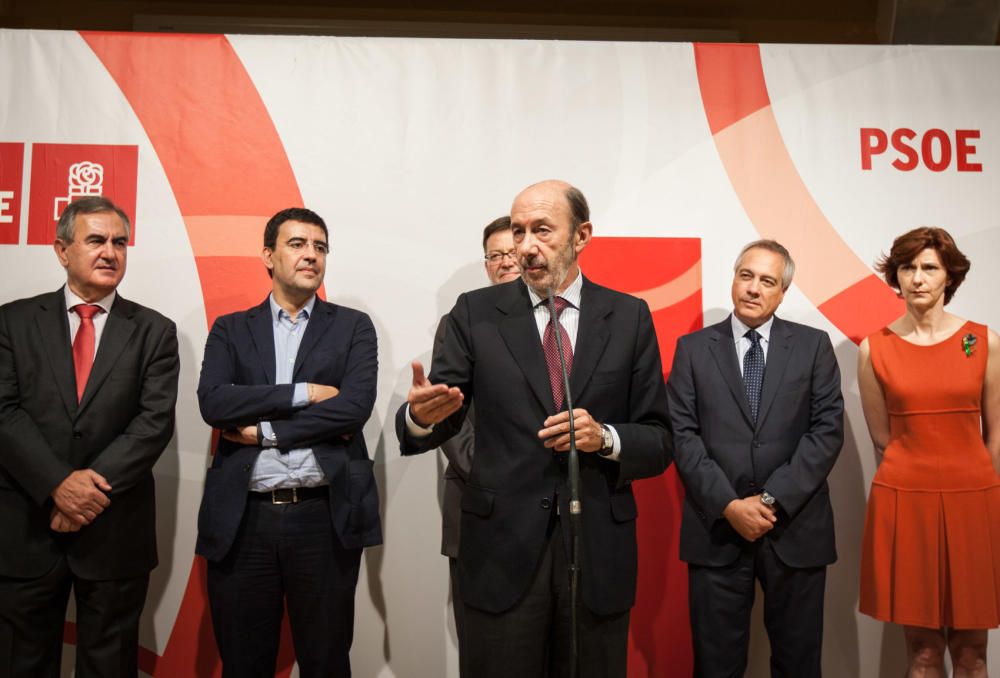 En octubre de 2013 participó en una cumbre en defensa del Corredor Mediterráneo junto a las direcciones socialistas de la Comunitat Valenciana, Murcia, Cataluña, Baleares y Andalucía en Alicante