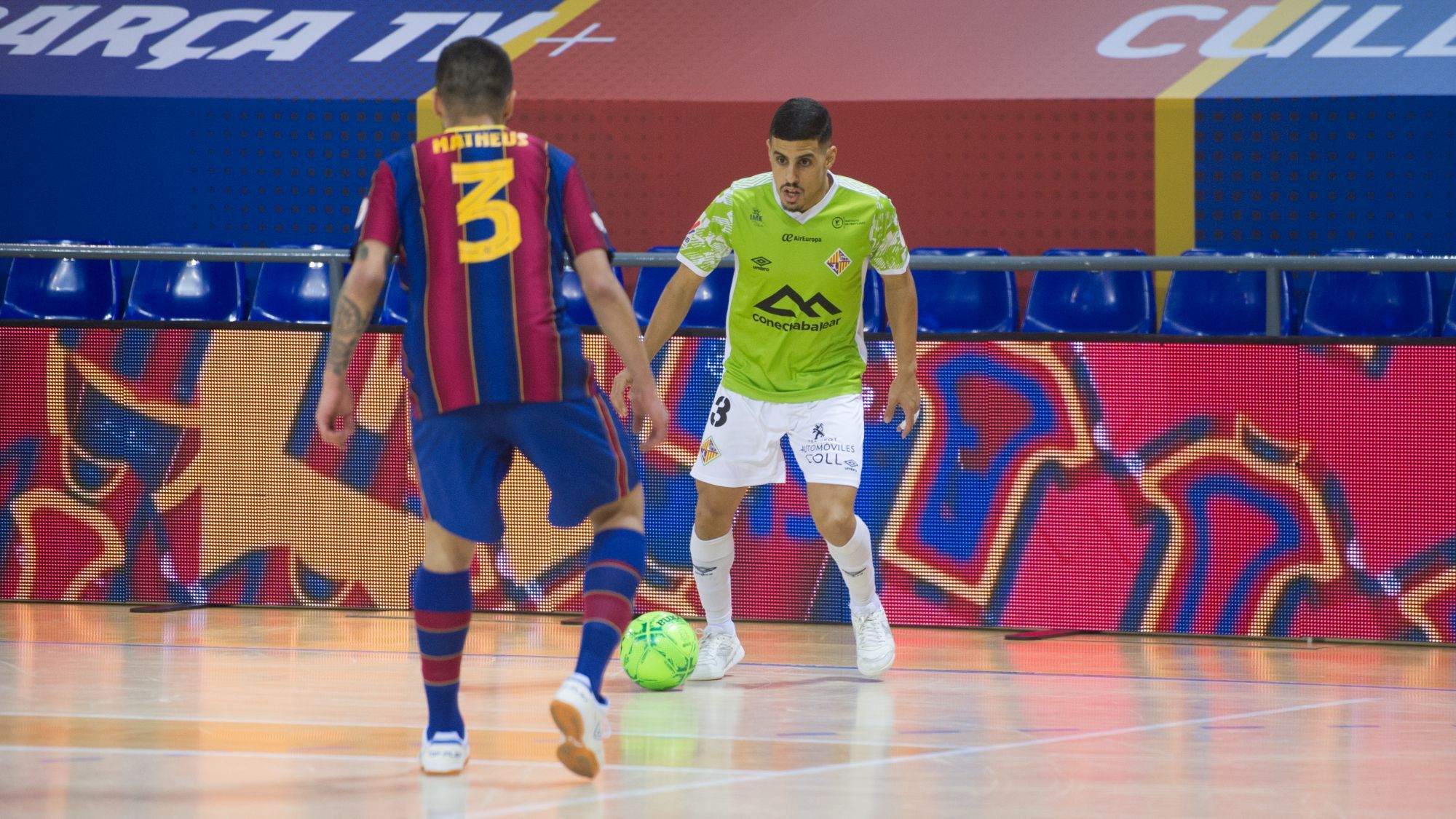 El Palma Futsal pierde en su visita al Palau Blaugrana