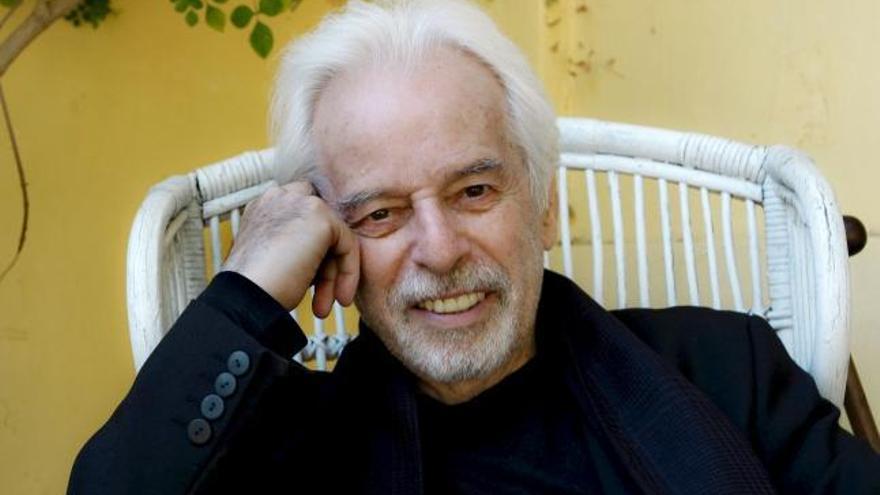 Jodorowsky aplaza su actuación a diciembre por enfermedad