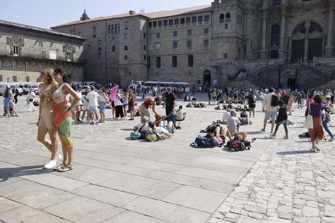 Arranca con fuerza el turisteo de agosto en Santiago