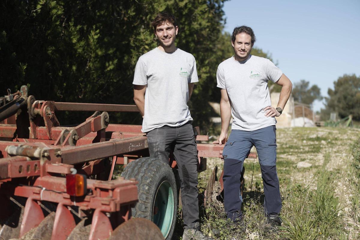 Roig y Suárez posan para esta entrevista en Son Burixó.
