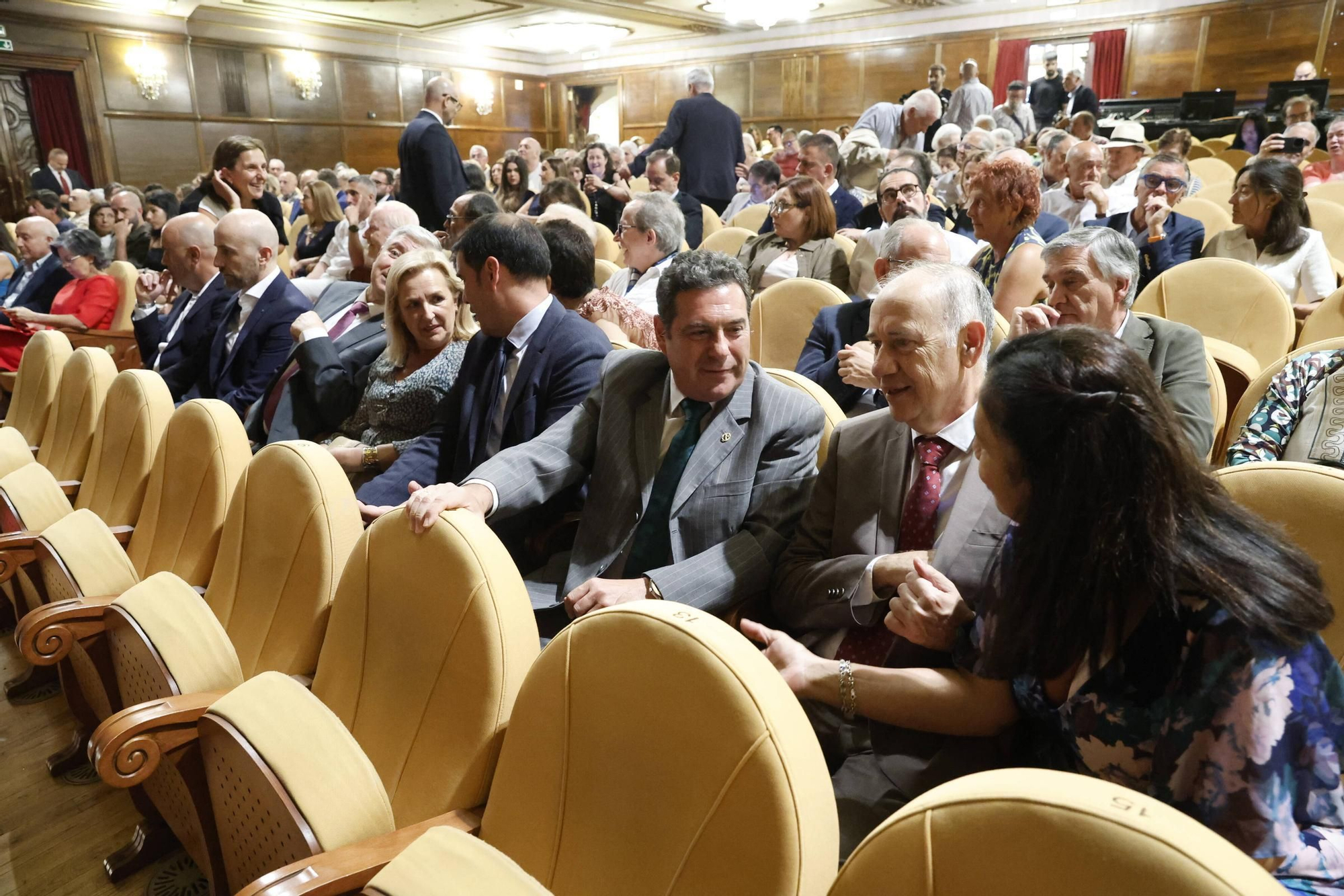 La entrega de medallas y distinciones de Gijón, en imágenes