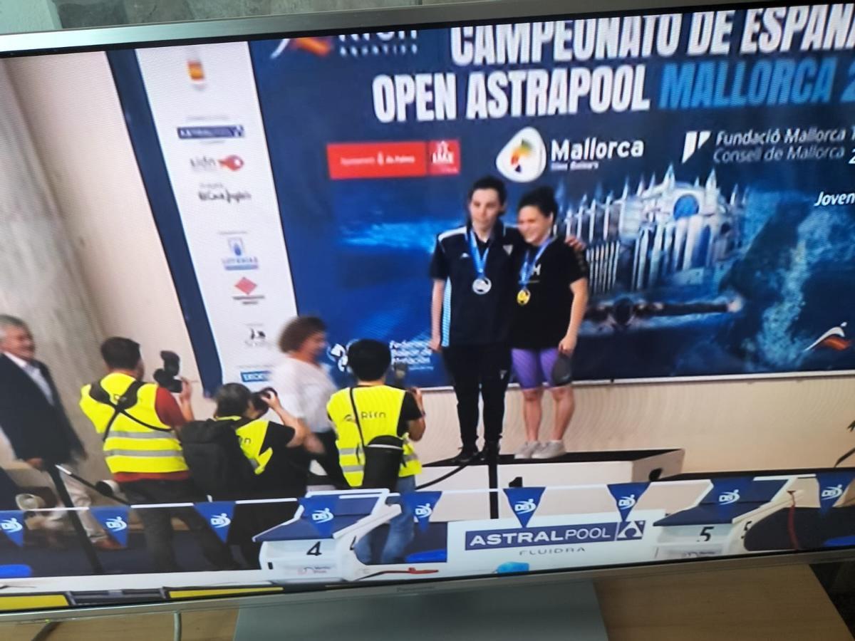 Ángela Martínez, en el podio de los 800 metros