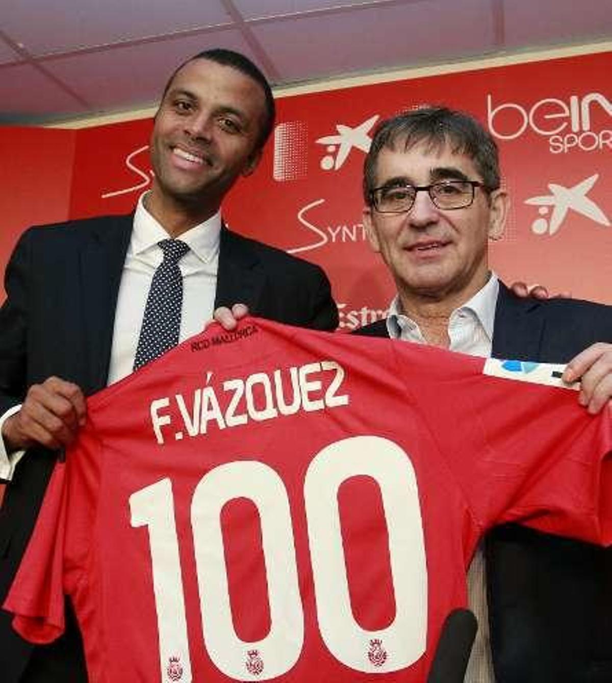 Fernando Vázquez, a la derecha.