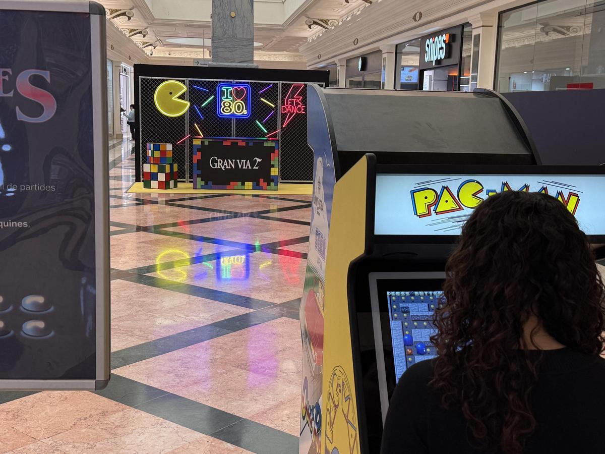 'Arcade Retro' en GRAN VIA 2