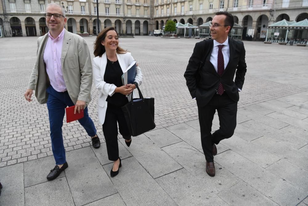 Inés Rey en su 1º día como alcaldesa de A Coruña