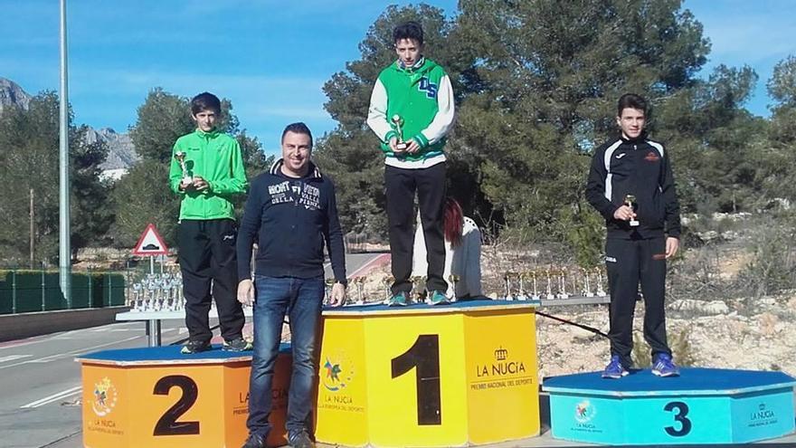 El Club de Atletismo Dolores se sube a todos los podios en La Nucía