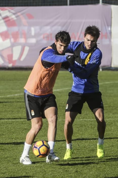 Entrenamiento del Real Oviedo en El Requexón