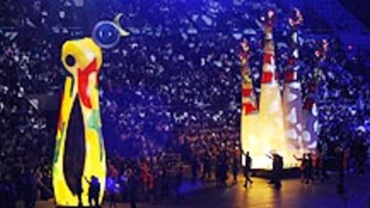 Un momento de la ceremonia de inauguración de los Eurogames, anoche en el Palau Sant Jordi.