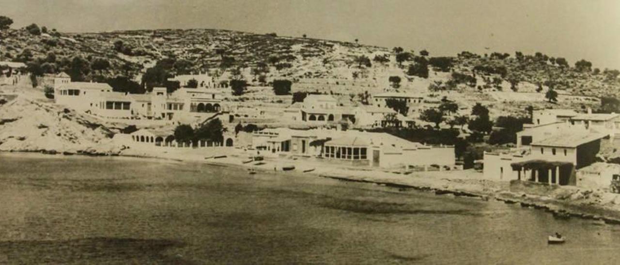 La playa mínima del Portet