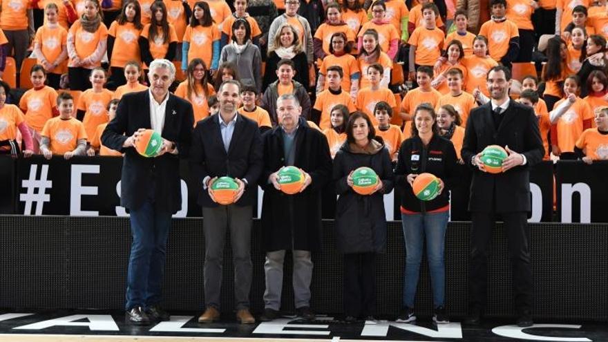 Los veteranos del equipo comandan la reactivación del Valencia Basket