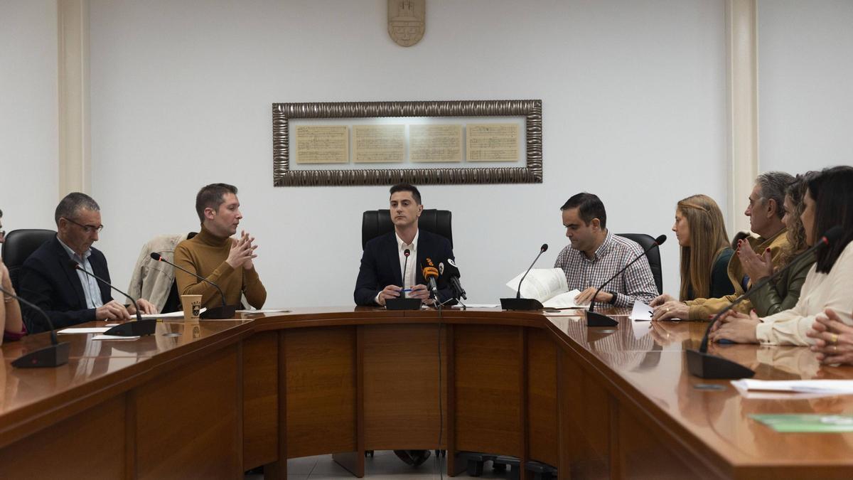 El alcalde de Montserrat, Sergio Vilar, tras la moción de censura al PSPV en diciembre de 2023.