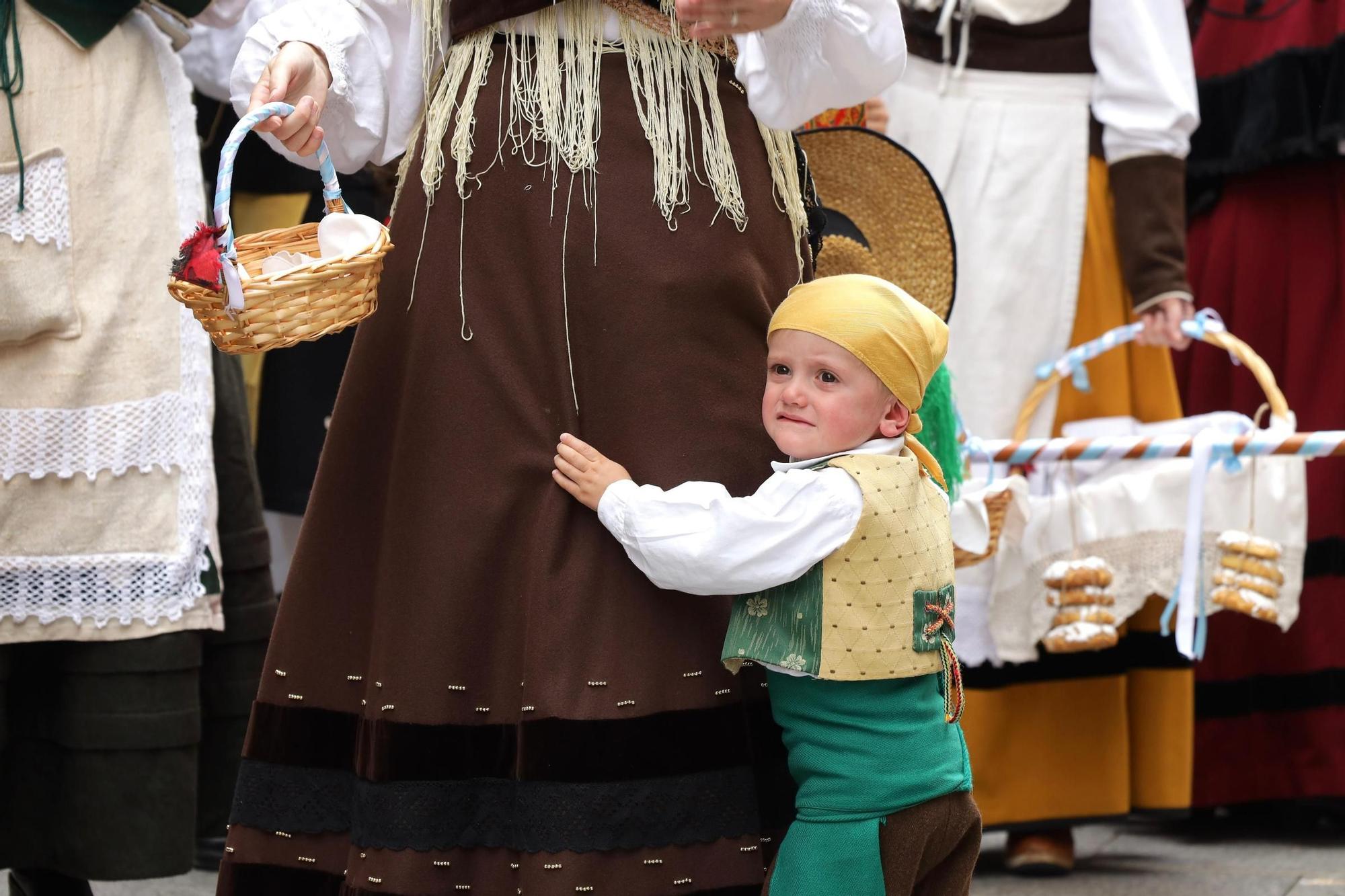 La Ofrenda de Frutos brilla un año más por el centro de Zaragoza