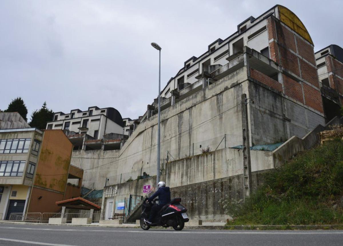 Chalés ilegales de A Regueira.