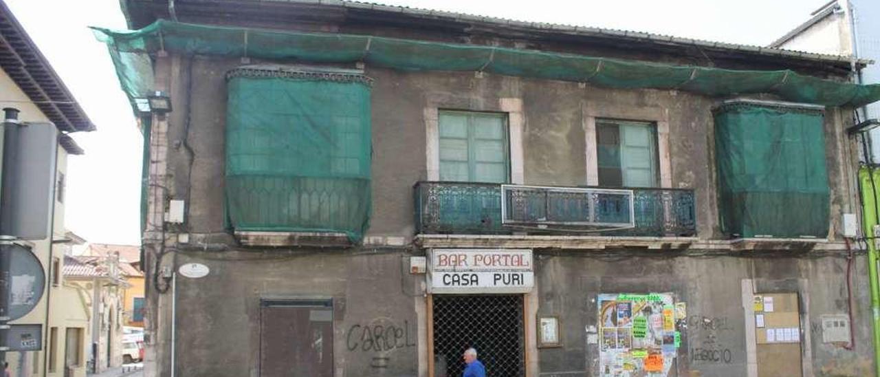 Edificio del bar Portal, que será rehabilitado.