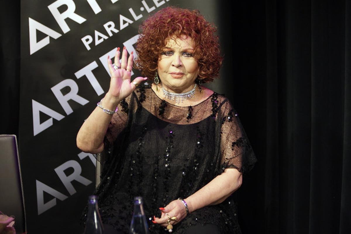 Sara Montiel al Teatre Arteria del Paral·lel, el 2011.