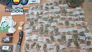 La policía desactiva un punto de venta de droga en Trànsits