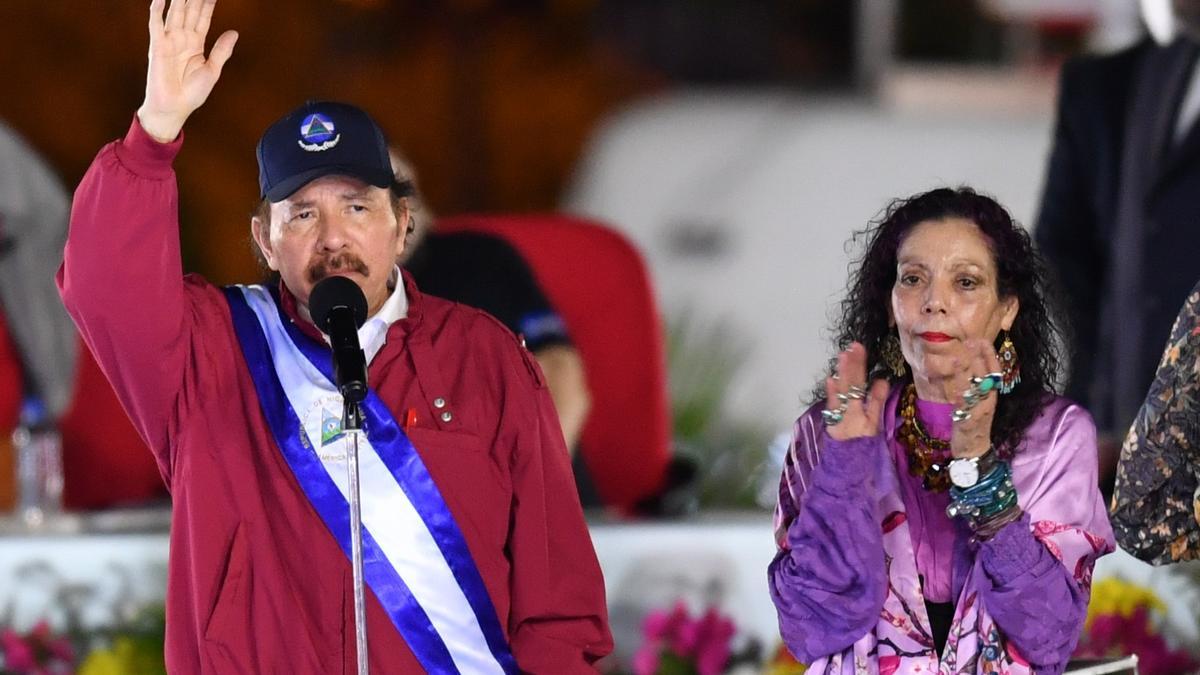 Daniel Ortega, presidente de Nicaragua, y su esposa y vicepresidenta, Rosario Murillo.