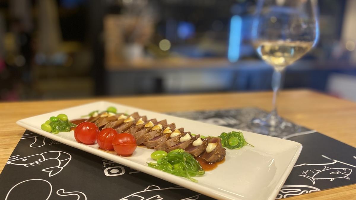 Para empezar... Tataki de atún rojo.