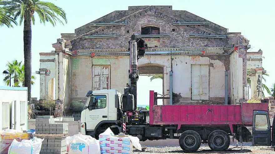 Reavivan la restauración de villas en la histórica ruta de Benicàssim