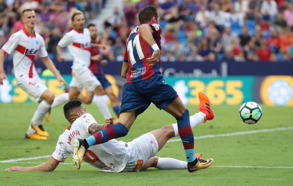 Levante - Alavés, en directo