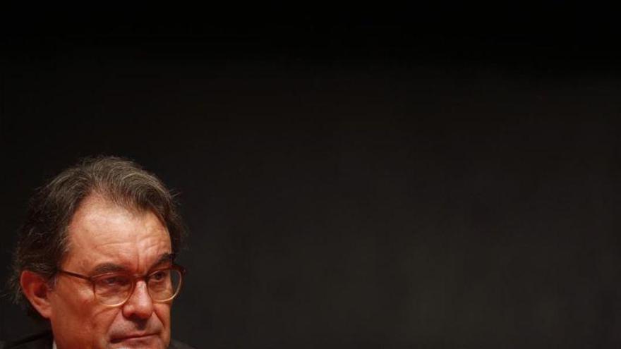 ¿Se podría presentar Artur Mas a las elecciones mientras la sentencia no sea firme?