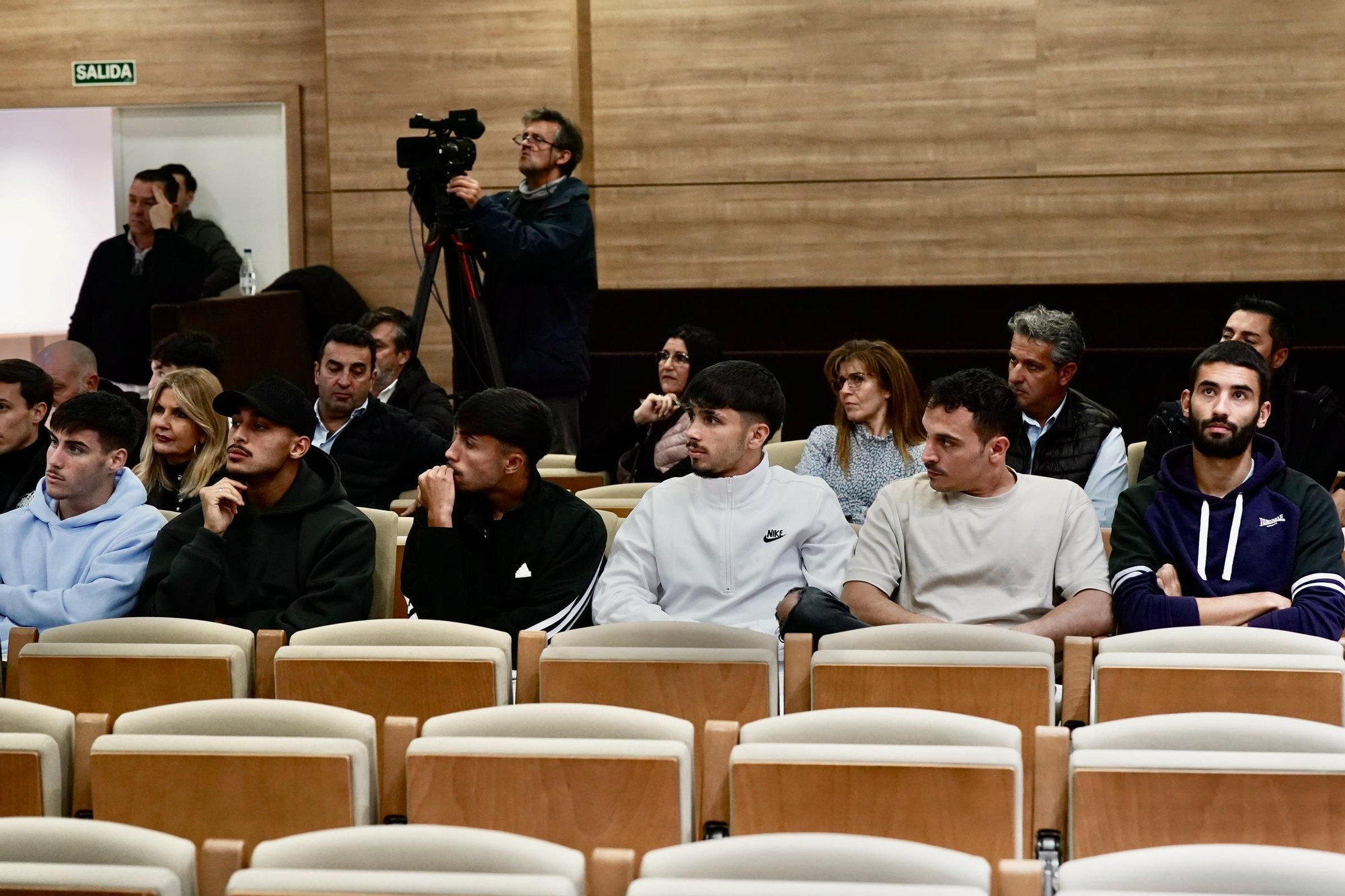 Presentación de Carlos López, Moussa, Murillo, Dani Lorenzo y Haitam, renovados con el Málaga CF