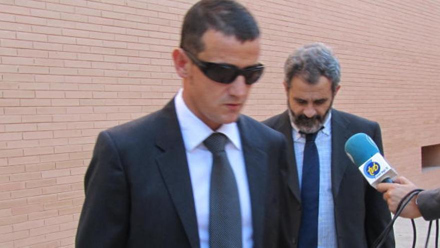 El fiscal anticorrupción Pablo Romero a su salida de los juzgados de Orihuela