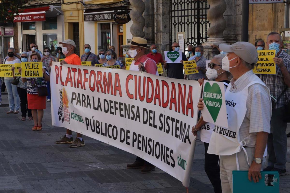 Los mayores reclaman un sistema público que garantice "una vejez digna"