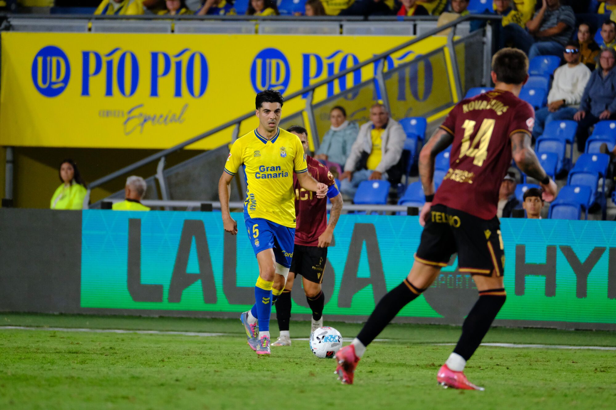 UD Las Palmas- Cádiz | 05/10/2025  | 05/10/2025 | Fotógrafo: José Carlos Guerra