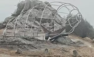 El hombre que durmió en una hamaca dentro de A Caracola