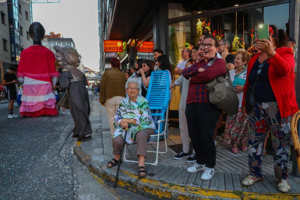 Espectadores, en la calle San Roque.
