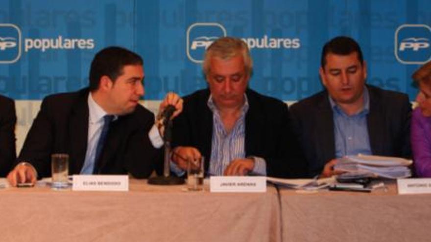 Javier Arenas presidió el comité de dirección.