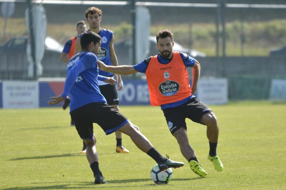 El Deportivo prepara su partido contra el Levante