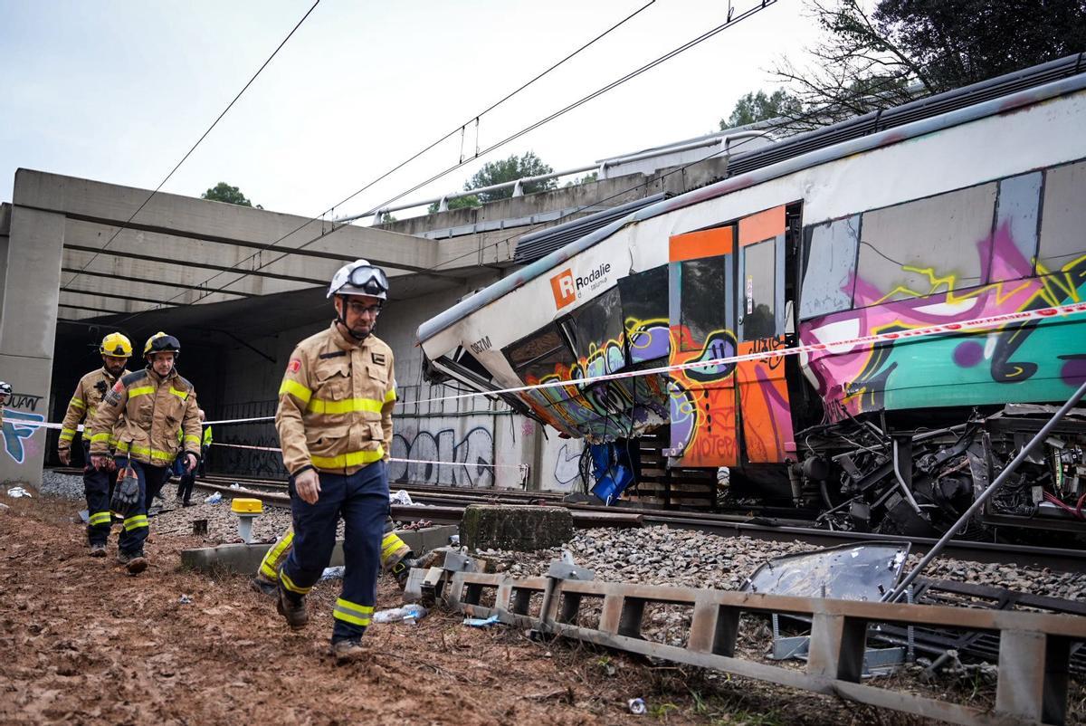 Así ha quedado el tren descarrilado en Gelida tras el accidente