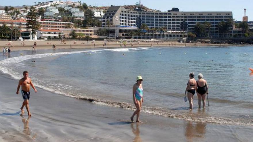 Playa de San Agustín, en el sur de Gran Canaria, una de la zonas turísticas más maduras de la Isla. | lp / dlp