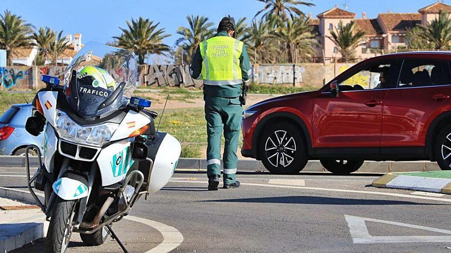 250 patrullas de la Guardia Civil controlarán el tráfico.