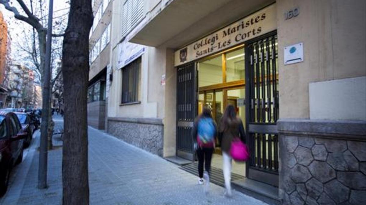 Entrada del colegio de los Maristas de Sants-Les Corts.