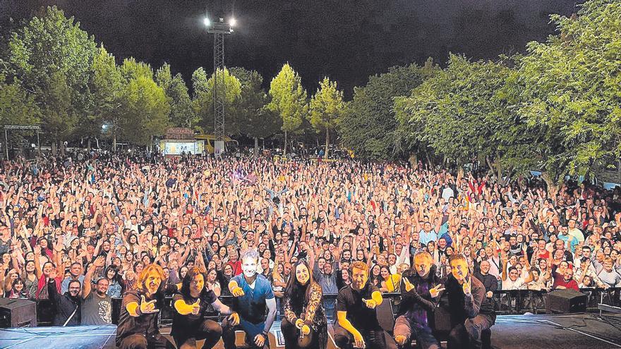 Ya puedes cantar ‘Cuando zarpa el amor’ con Camela este viernes