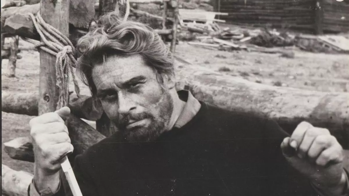 Un documental recupera a Luis Bar Boo, o vigués cachas que actuou con Clint Eastwood e Charlton Heston e que caeu no olvido