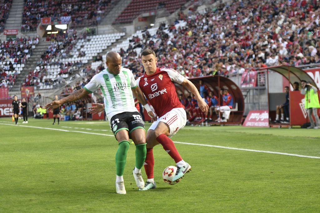 Las mejores imágenes del partido entre el Real Murcia y el Antequera