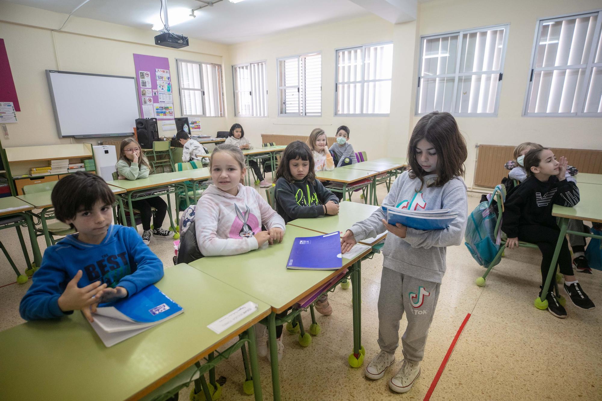 Primer día de cole en Ibiza sin mascarillas en clase