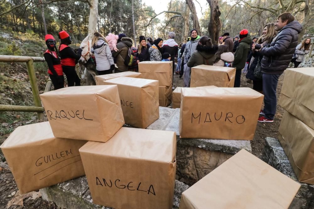 Los Reyes Magos abren las puertas de su campamento