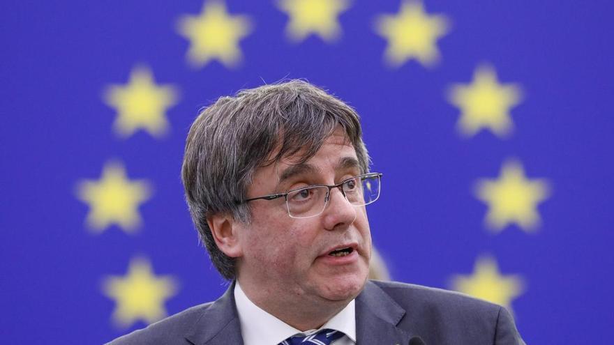 Dos jutges del Constitucional aprofiten la majoria conservadora durant les vacances i rebutgen el recurs de Puigdemont