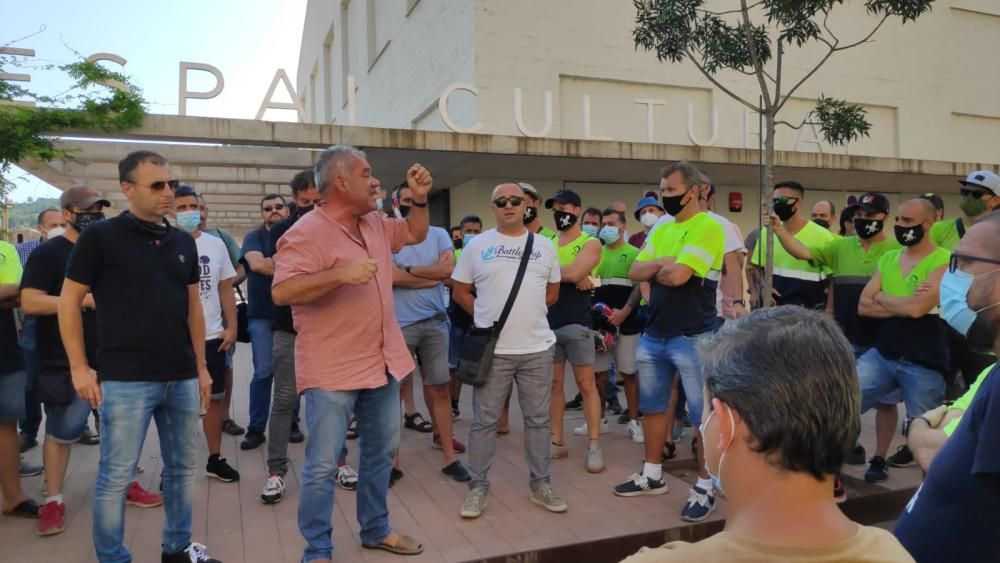 Concentració dels miners a la Fàbrica Vella de Sallent