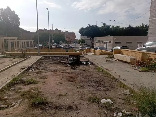 La poco inspirada avenida de las Musas, en La Corta