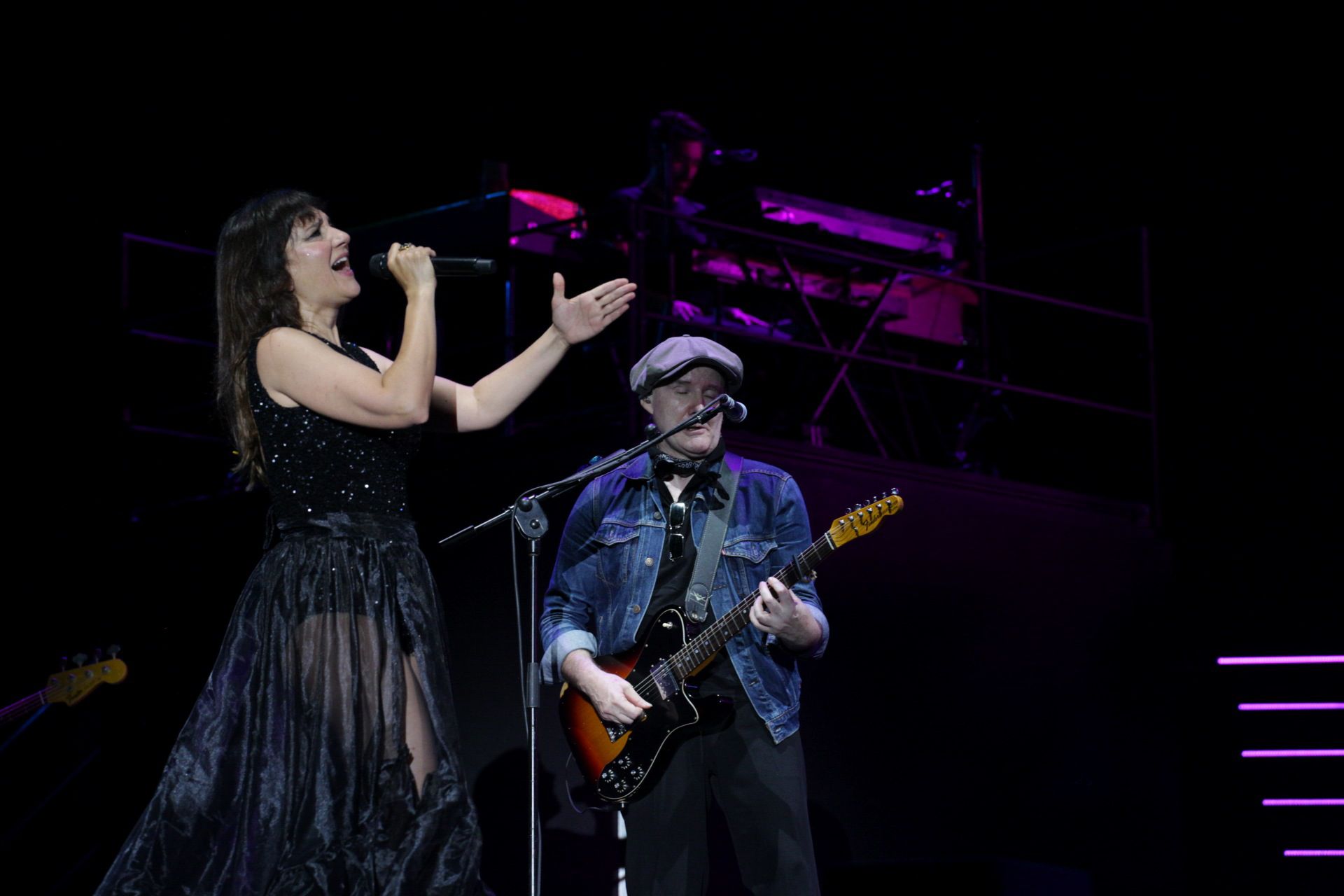 Amaral arrasa en Alicante con su "Dolce Vita"